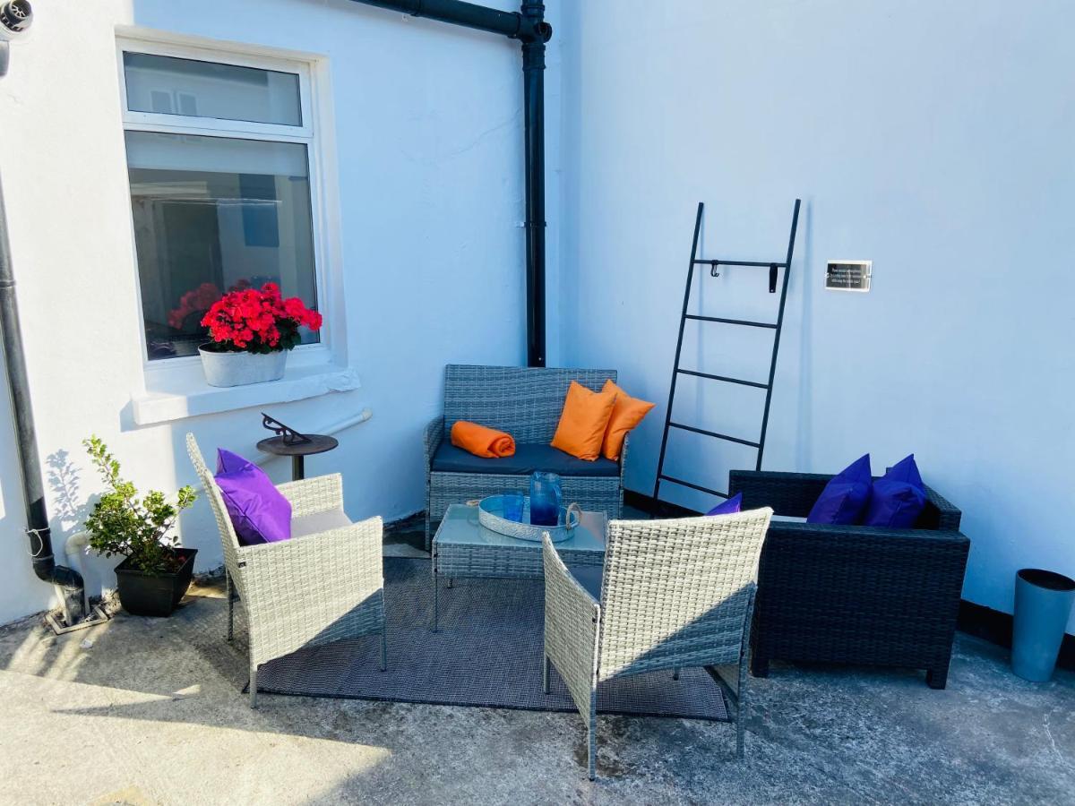 Funky Cozy Cottage With Outside Space Eastbourne Eksteriør billede